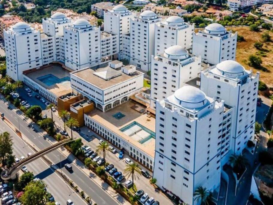 Clube Praia Rocha III Apartment Portimao Luaran gambar